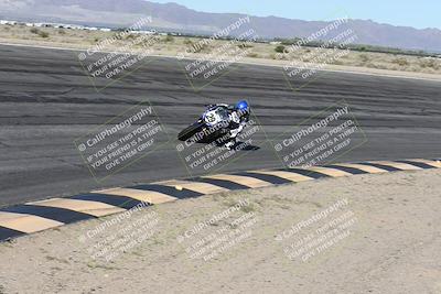 media/Jan-16-2026-CVMA Friday Practice (Fri) [[6f2bf47531]]/5-Racer 4-Trackday1/Session 2 (Bowl)/